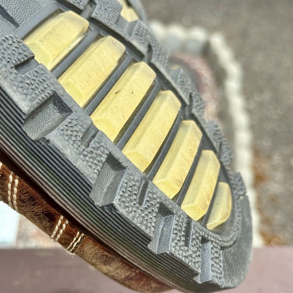 Dr. Martens Lexington brown leather boots - Picture 7 of 10